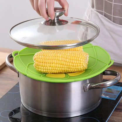 26CM Heat Resistant Silicone Multi-Purpose Kitchen Splash Guard